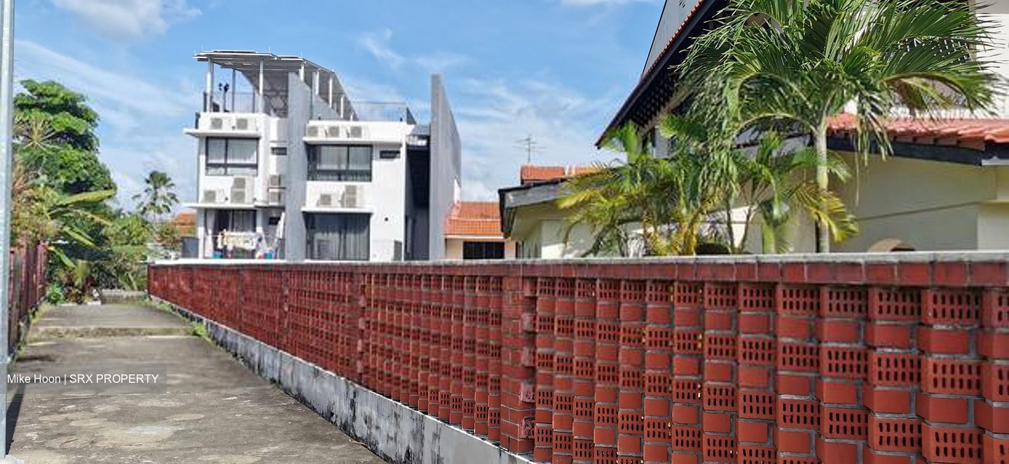 Pasir Ris Beach Park (D18), Terrace #576152531
